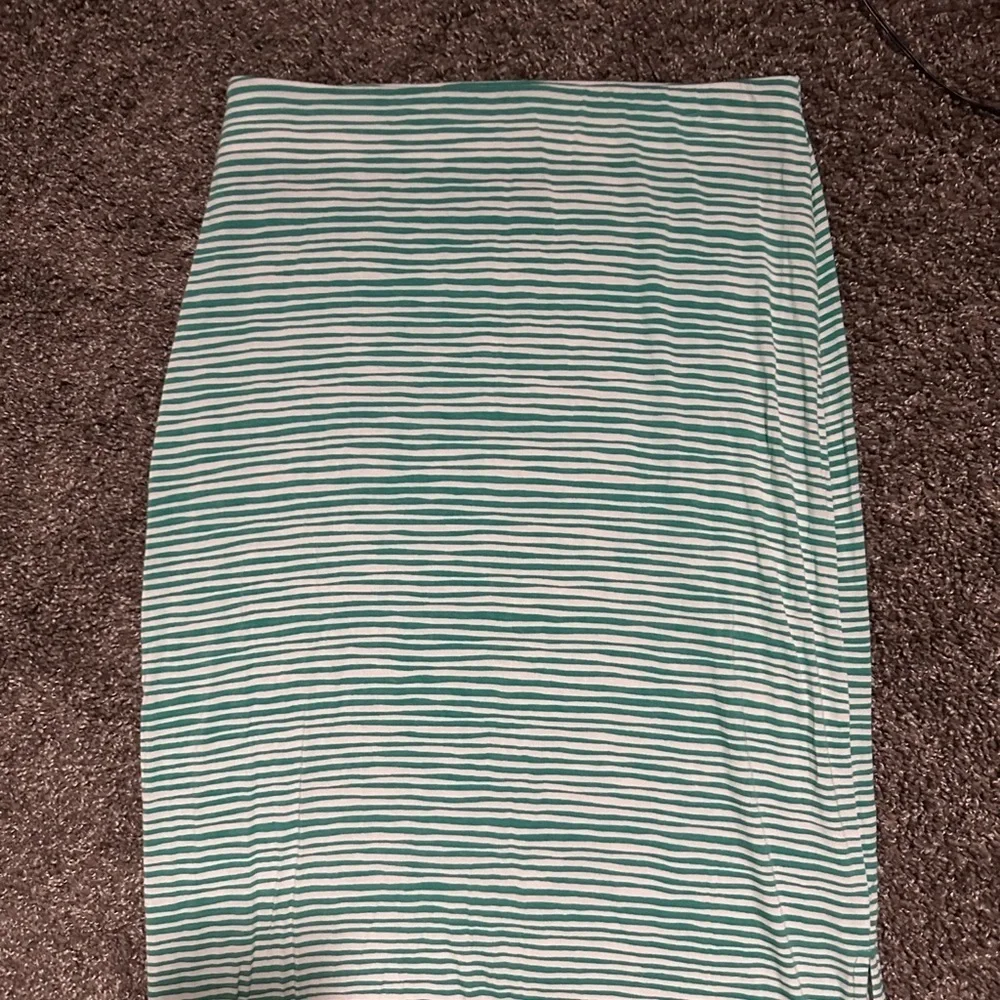 LOFT Green and White Striped Maxi Skirt Size Small Petite